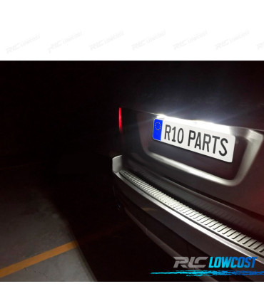 KIT 26 LAMPADE LED INTERNE PER LAND ROVER 4 LR4 2010-2015