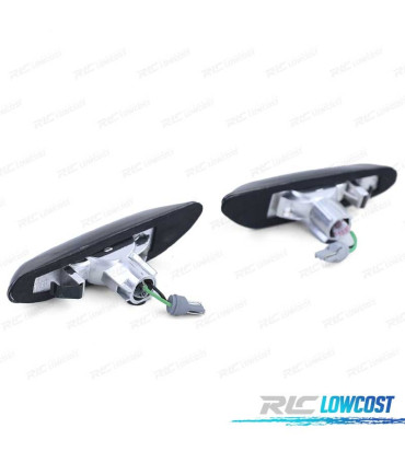 FRECCIE LATERALI A LED FUME' PER BMW E46 BERLINA 01-05 E60 03-07 E90 05- E87 X3 04-