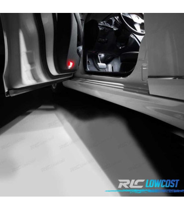 KIT 19 LAMPADE LED INTERNE PER MERCEDES CLASSE W176 A160 A180 A200 A220 A260 A250 A45AMG 2013